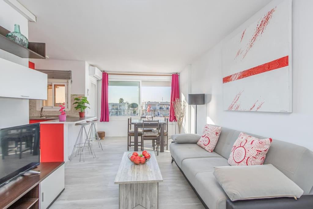 Greserva Kar-centro, Junto A La Playa, 3 Piscinas, Wifi, Clima, Restaurantes 2024 Apartment Empuriabrava